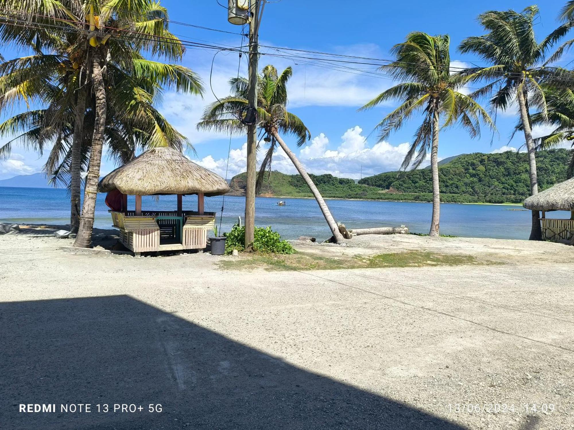 Jay Henry Transient Beach House, B Pagudpud, Blue Lagoon Beach Ngoại thất bức ảnh